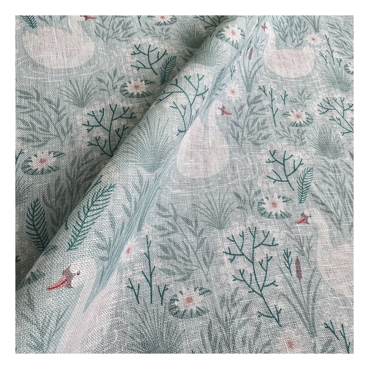 The factory outlet classical swan design custom 100% linen digital printing italian linen fabric wholesale for clothing