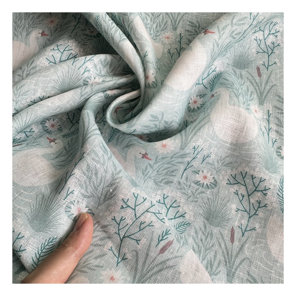 The factory outlet classical swan design custom 100% linen digital printing italian linen fabric wholesale for clothing