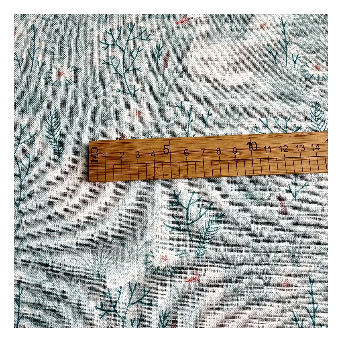 The factory outlet classical swan design custom 100% linen digital printing italian linen fabric wholesale for clothing