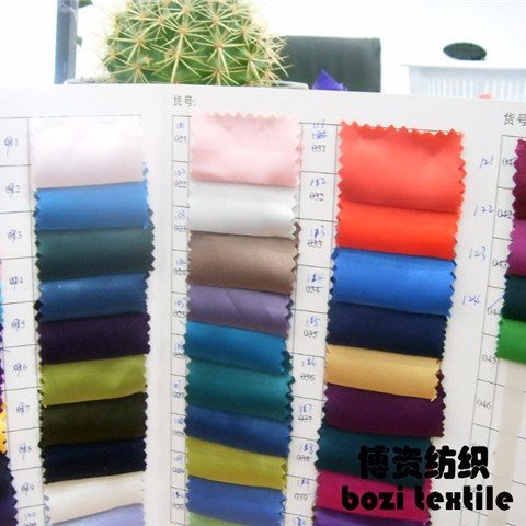 Poly crepe back satin for bridal occasion and events