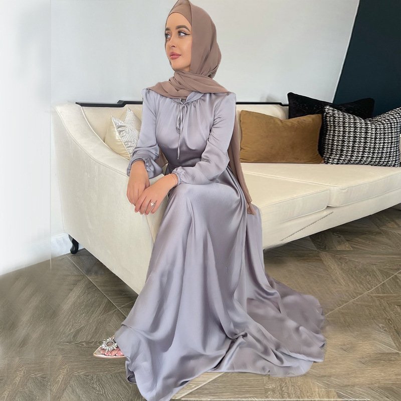 High quality polyester woven solid color soft and smooth satin fabric for women dress and garment