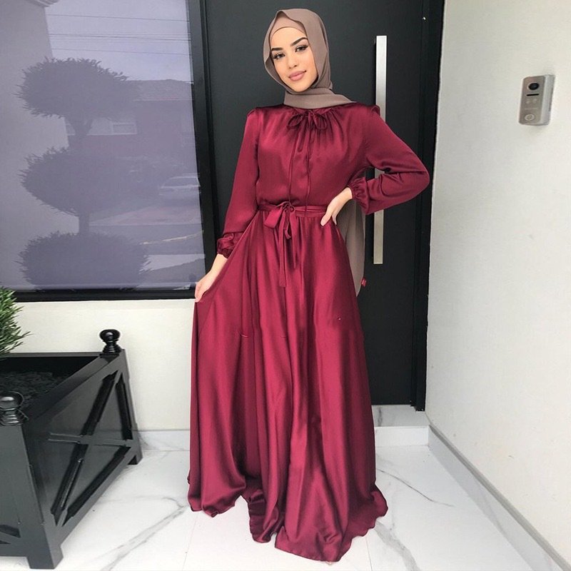 High quality polyester woven solid color soft and smooth satin fabric for women dress and garment