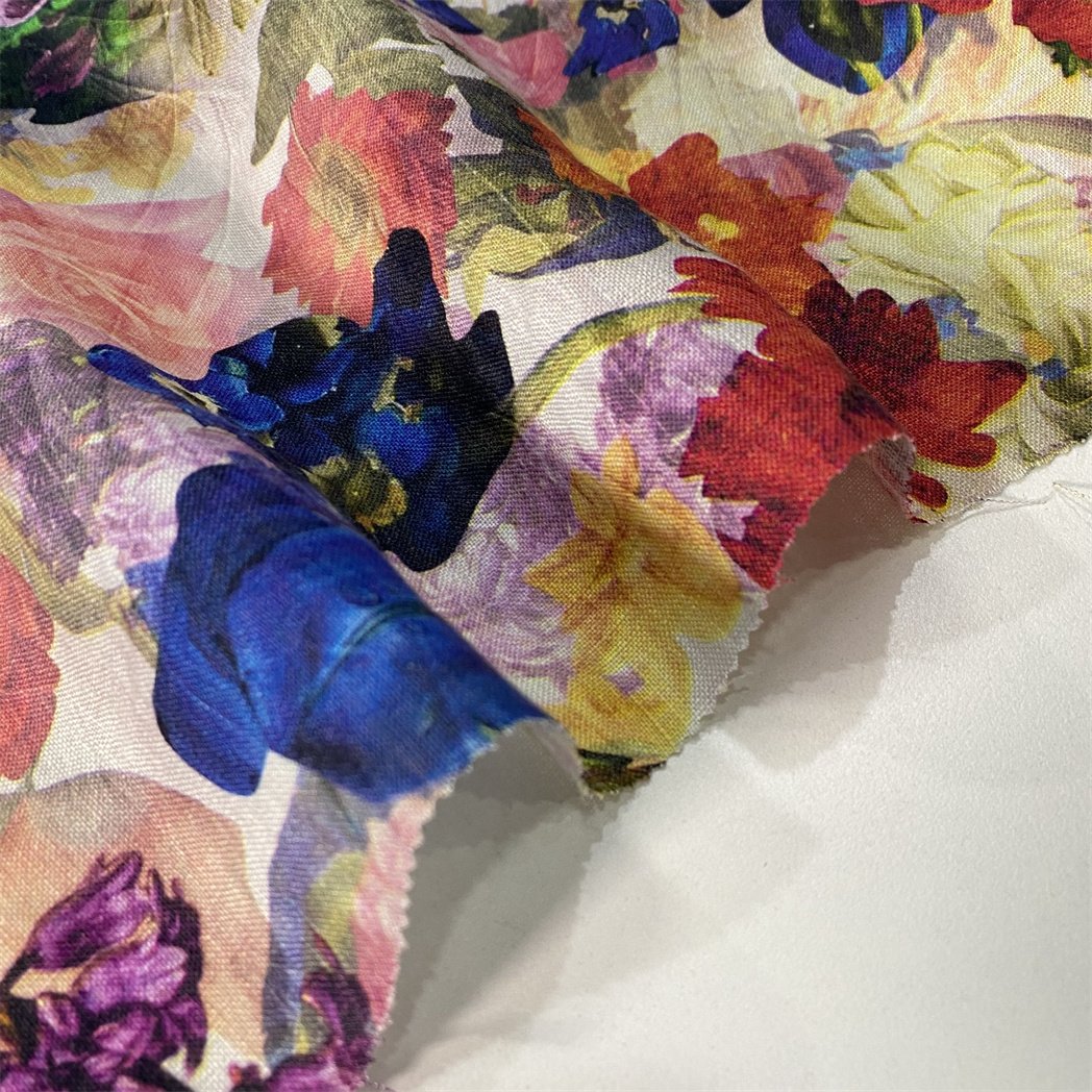 2023 Hot Selling Breathable Fashion Vintage Flower Design Woven Linen Fabric Print 100% Linen Fabric For Clothing