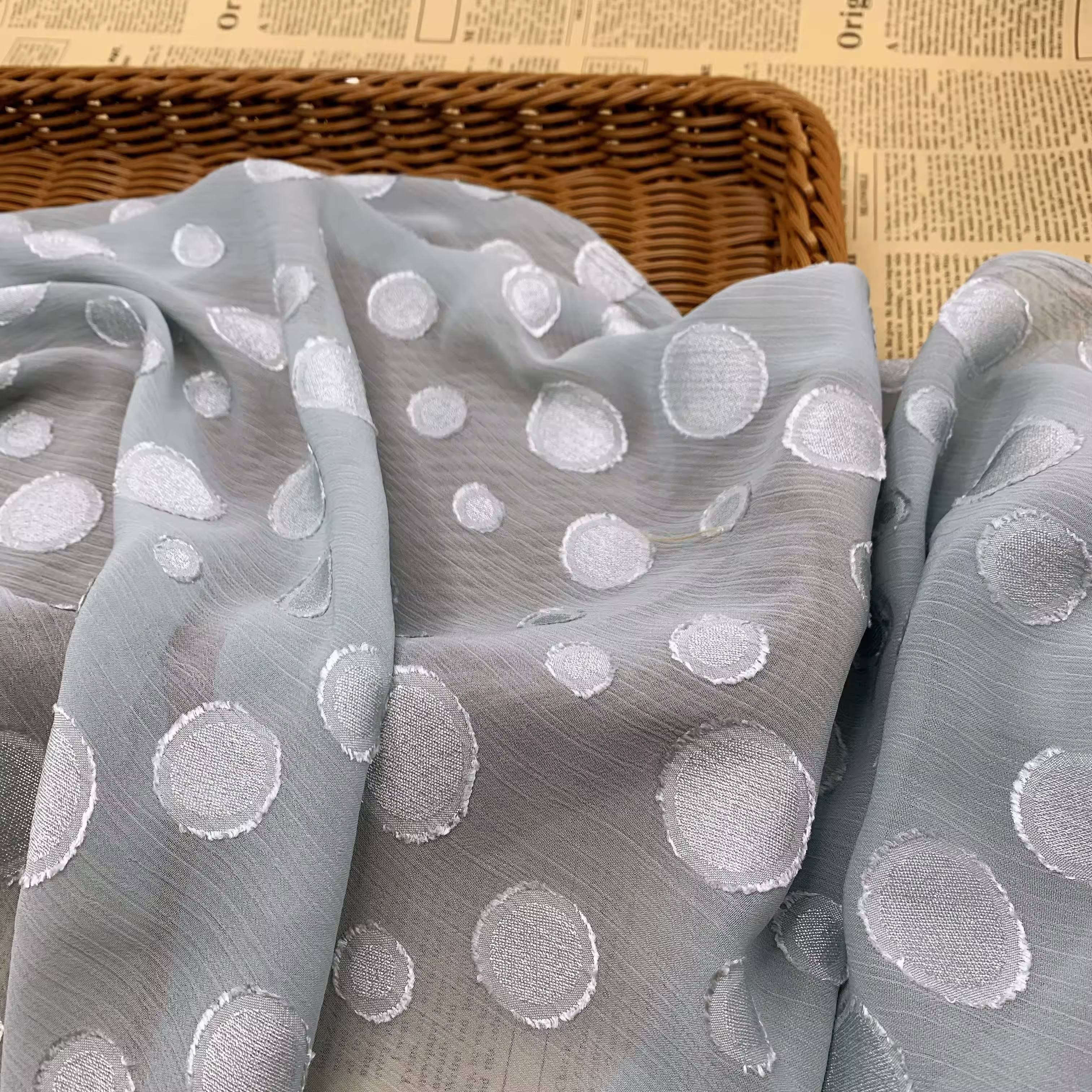 High Quality 100% Polyester JACQUARD CHIFFON FABRIC Polka Dot Cut Crepe for Garment Dresses