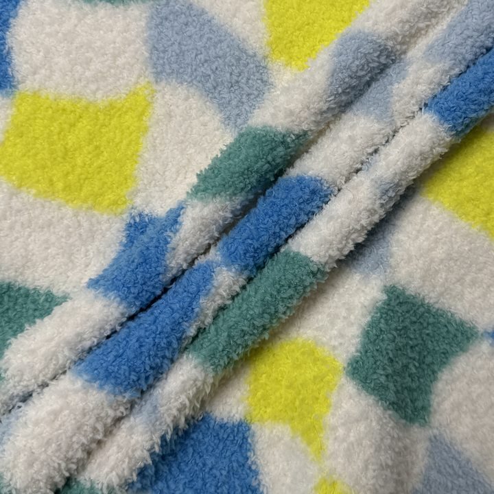 2024 The latest 100% polyester soft breathable fabric is available in custom colors for home wear and blankets