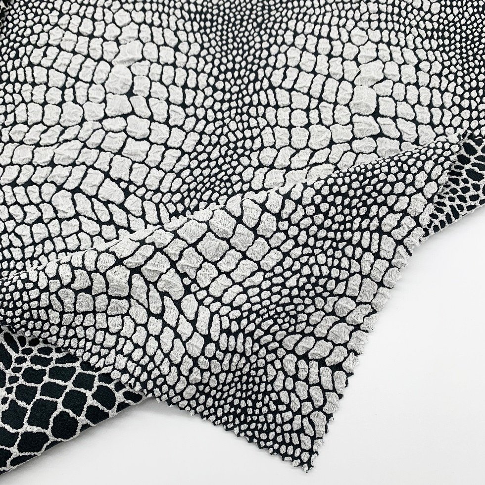 Textured woven alligator stretched jacquard fabric for swimwear bikini women crinkle fabric