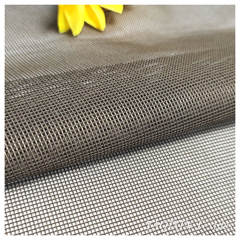100D 90gsm 1.6 m Warp Knitted Rhombus Mesh Tulle Fabric 100 Polyester Material Mosquito Net Fabric Roll Supplier