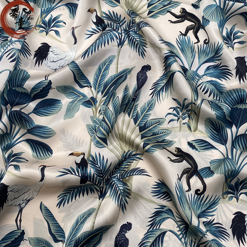 CHINESE SUPPLIER FABRIC DIRECT SALE 100% polyester digital print satin fabric for women sleepwear