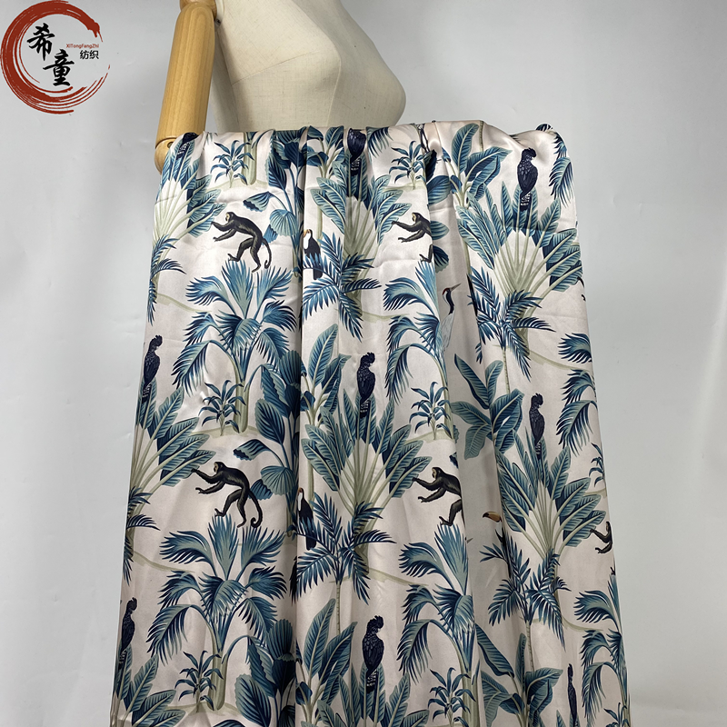 CHINESE SUPPLIER FABRIC DIRECT SALE 100% polyester digital print satin fabric for women sleepwear