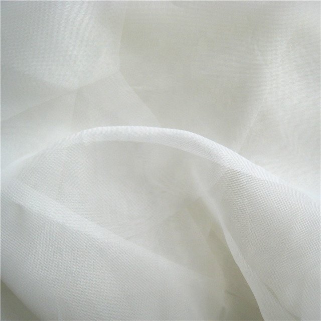 Hot selling 45gsm woven colorful light weight plain 100% polyester voile fabric for curtains