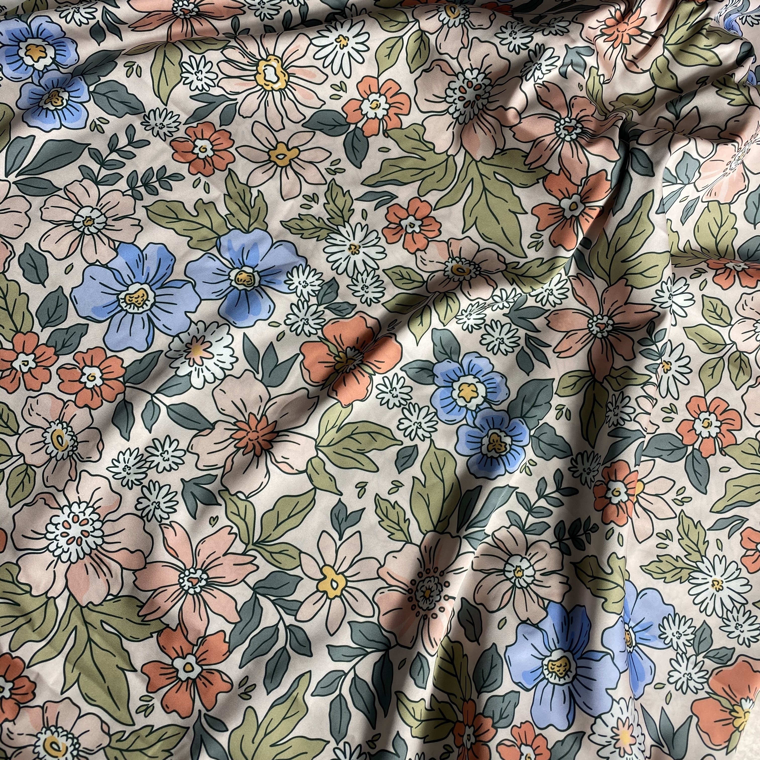 XITONG TEXTILE SUPPLIER WOVEN CLOTHING FABRIC WHOLESALE SATIN stretch Polyester fiber women pajama fabrics