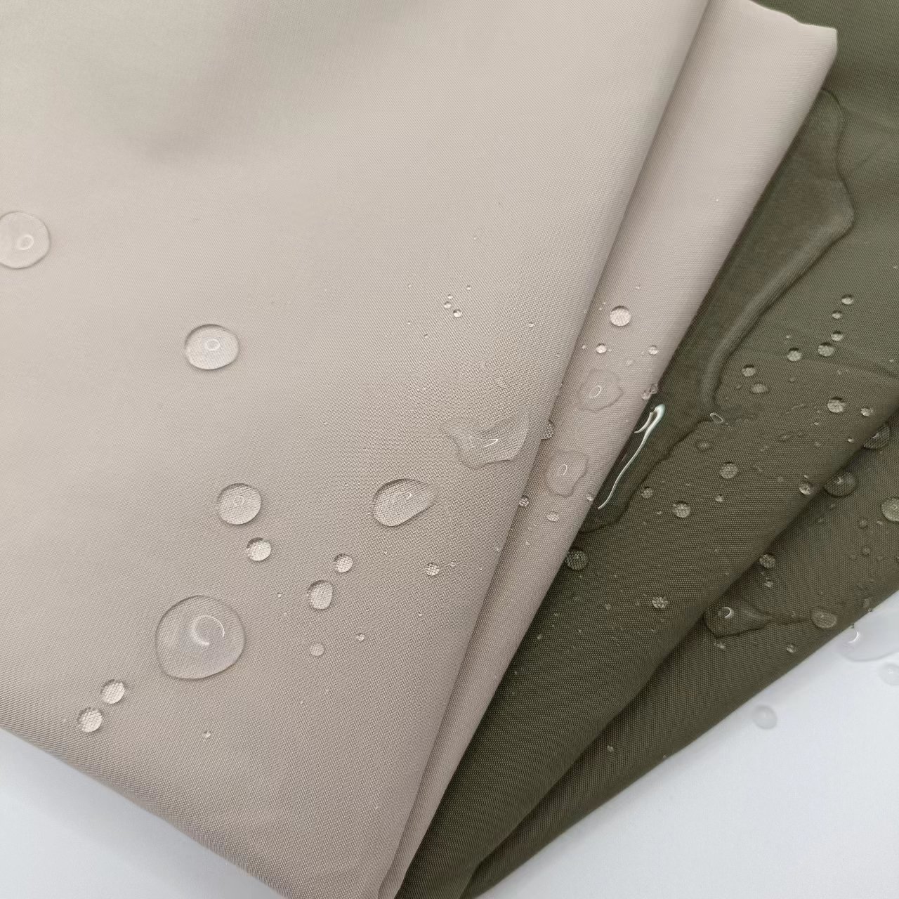 New Sports Style Oxford Fabric Lightweight Waterproof Garment Windproof Breathable Fabric for Winter Jacket Woven Plain Dyed