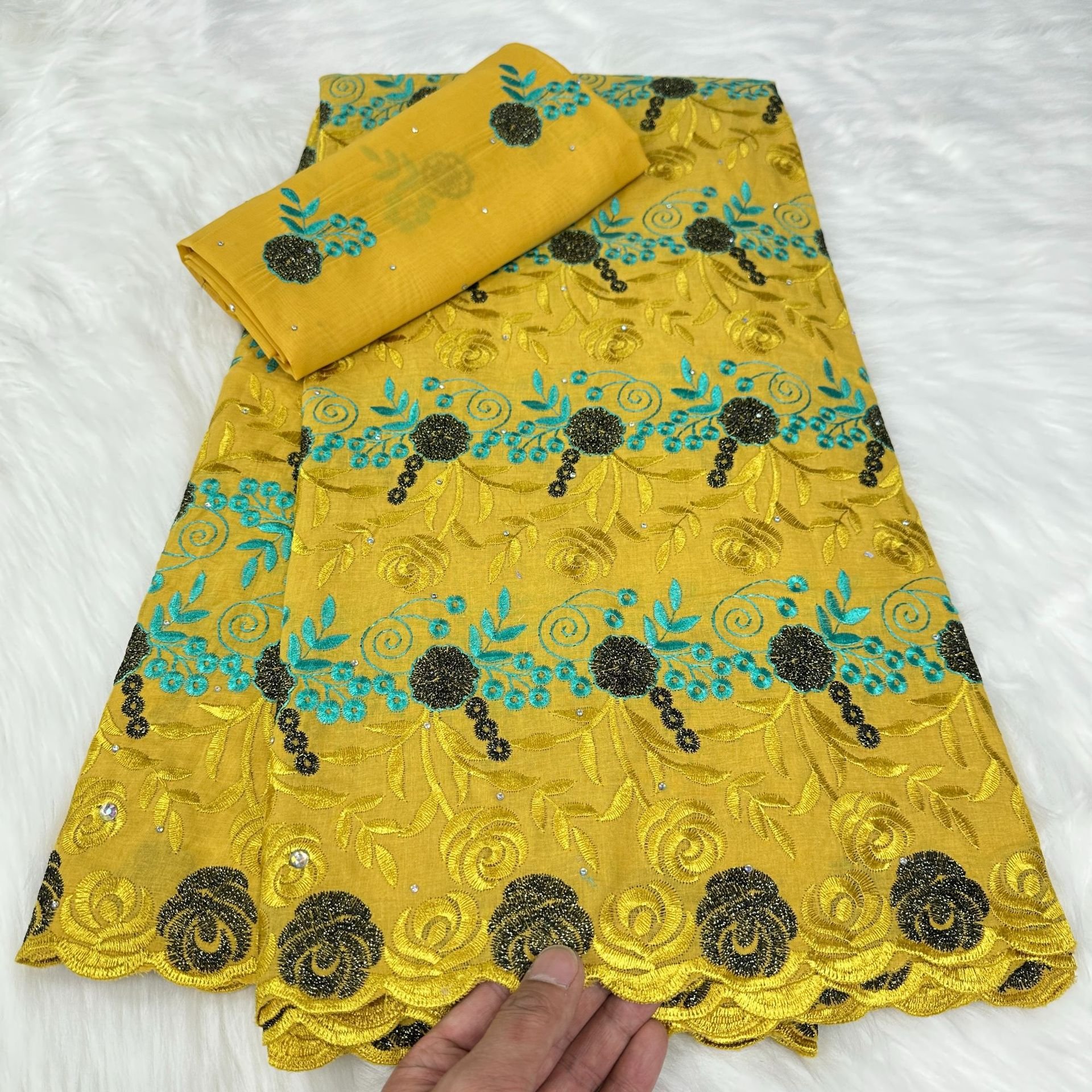 African Modern Traditional Ghana Fabric swiss voile lace embroidered cotton flower lace fabrics for women dress