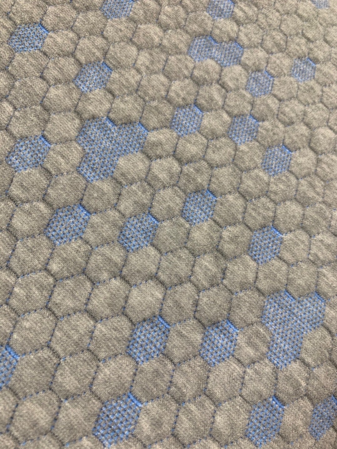 60% polyester 40% graphene fabric knitting for pillow and mattress