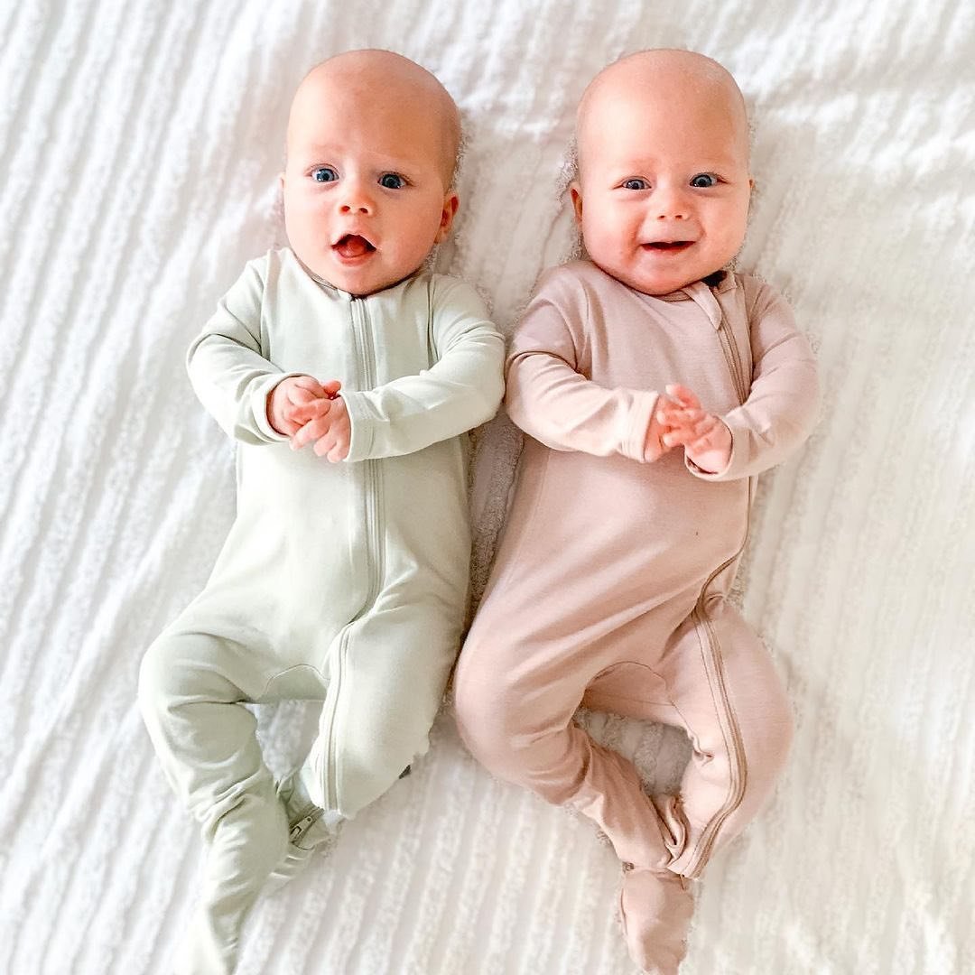 Wholesale custom new born baby clothes low price organic cotton baby romper long sleeves high quality casual Baby Onesie