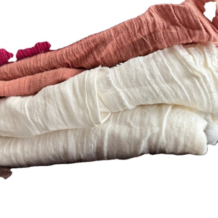 Sand-washed 100% natural linen pleated fabric suitable for home textiles and clothing manufacturing Soft and cool fabric
