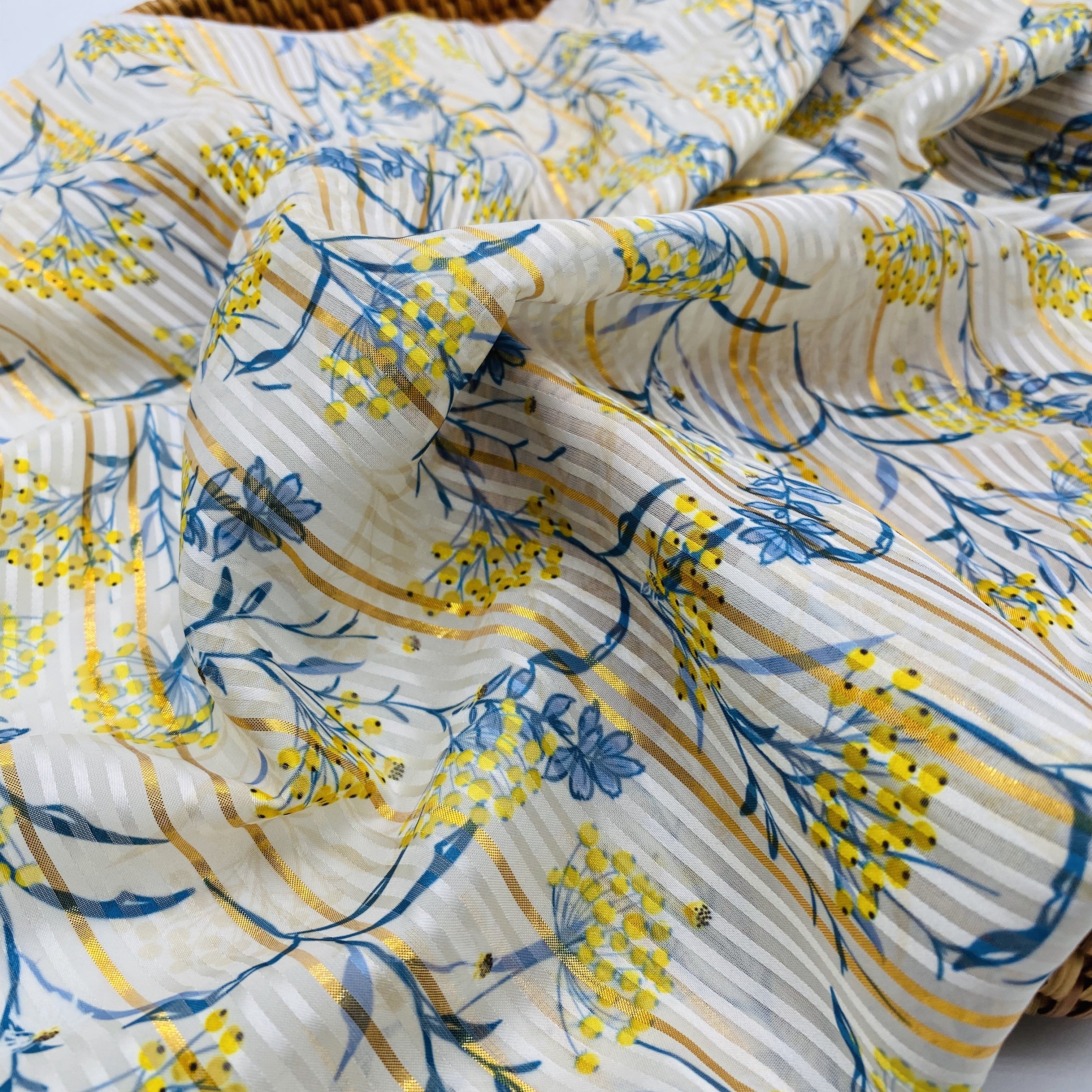 HIGH FASHION PRINTING FABRIC CHIFFON LUREX FABRIC WITH STRIPE FOR GARMENTS