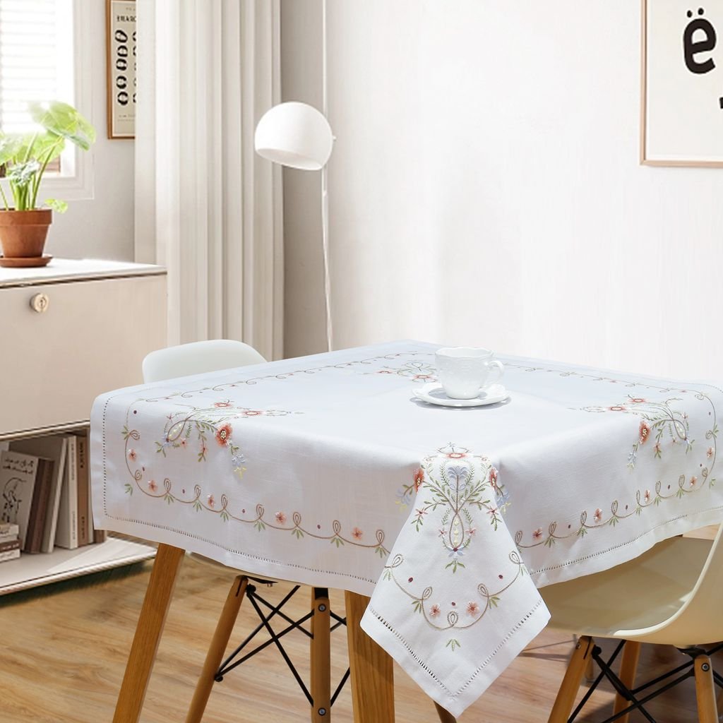 OEM/OEM Multi-size Embroidered Table Cloths Handmade Hemstitch Table Cover Linen-look Fabric Table Cloth