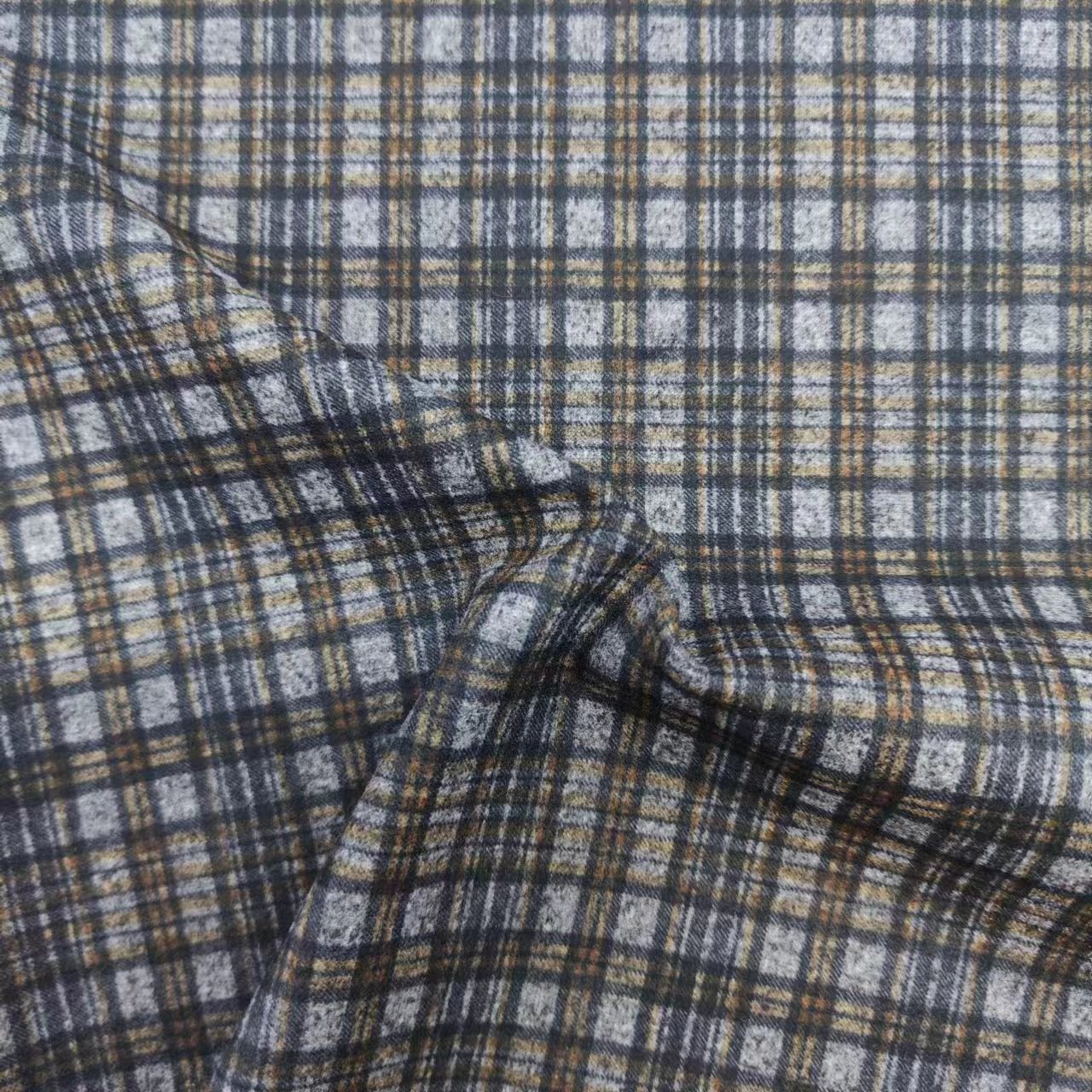 Custom woven tr dark grey waterproof plaid gents roma suit jacket fabric classic tartan men's suit fabric for clothing wholesale