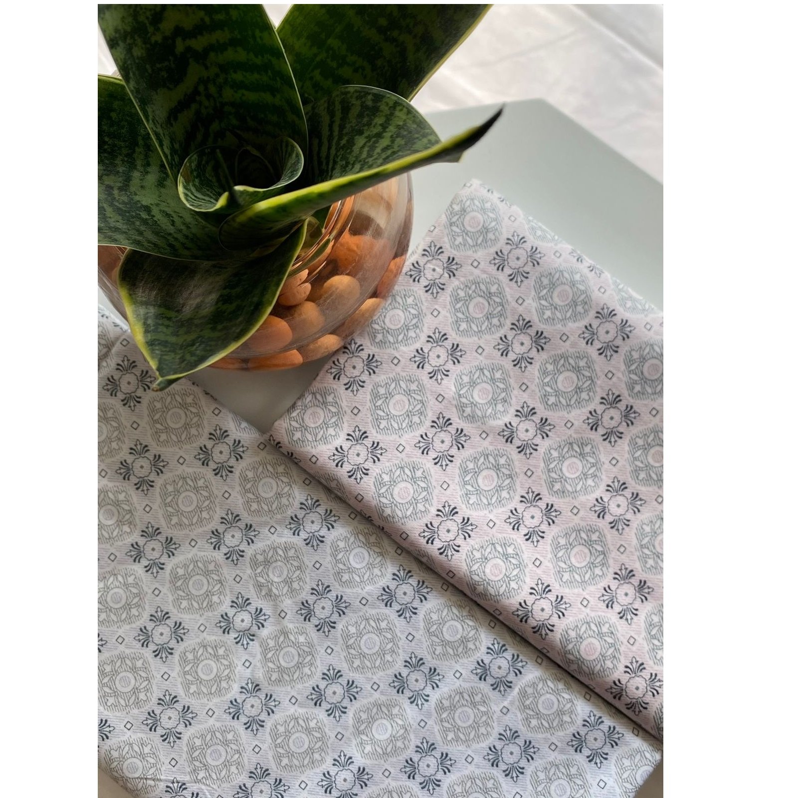 100% Pure Cotton Satin Print Fabric Soft Jacquard Woven Linen for Garments Shirts & Dresses Yarn Dyed Pattern Upholstery Use
