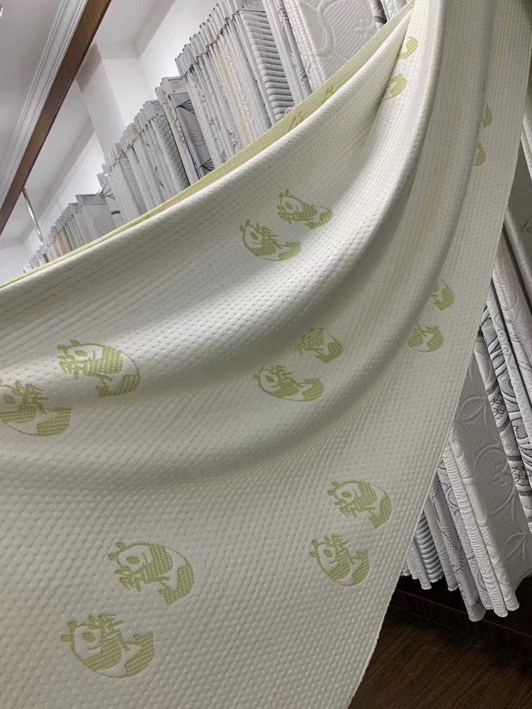 Hot sale 60% polyester 40% bamboo fiber fabric for mattresses