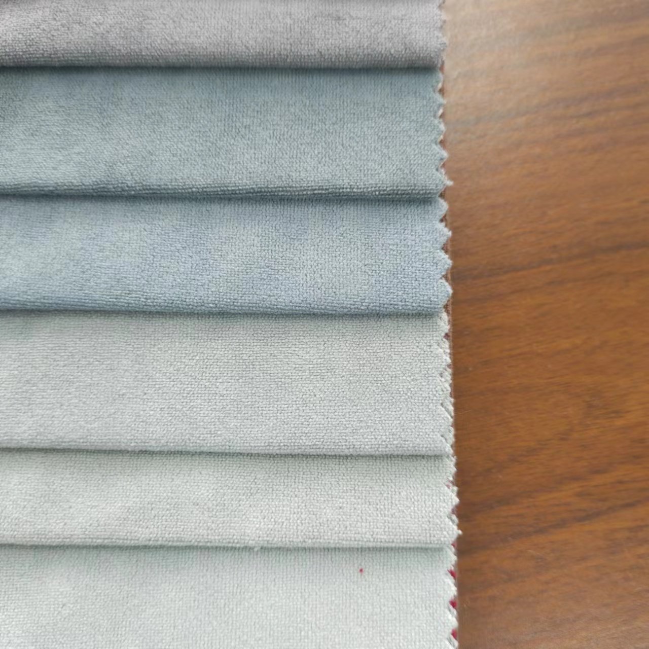 High Quality super soft Living Room velvet Blackout Curtain Solid Thick Polyester Fabric For Curtain
