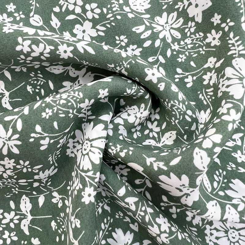 Wholesale stock of light weight soft 100% woven polyester chiffon printed fabric