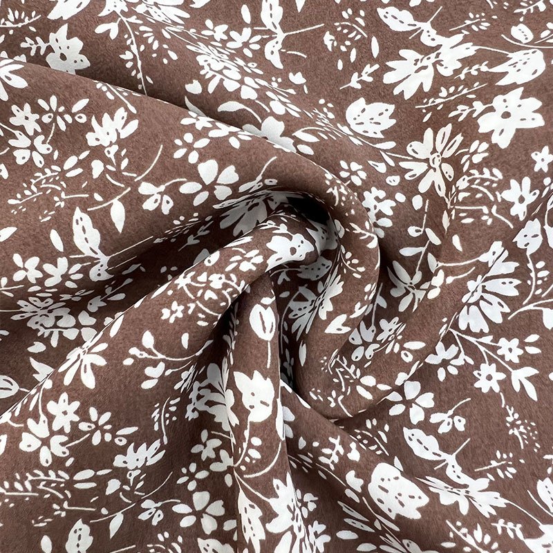 Wholesale stock of light weight soft 100% woven polyester chiffon printed fabric