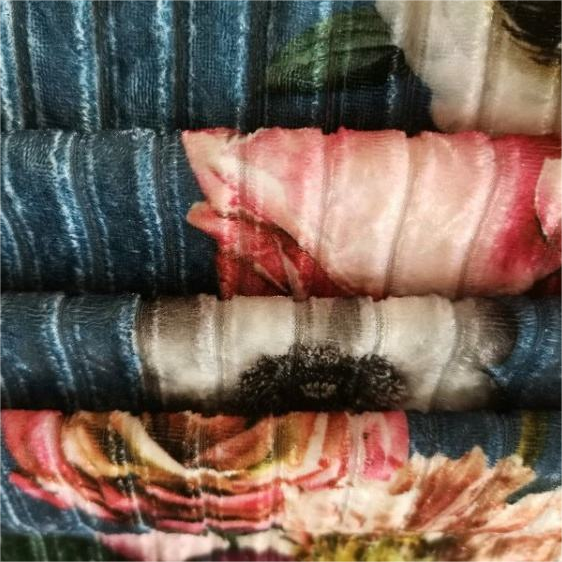 Hejin Factory Custom High Quality Woven Pumping Stretch Jacquard Burnout Velvet Metallic Yarn Fabric for Women Clothing