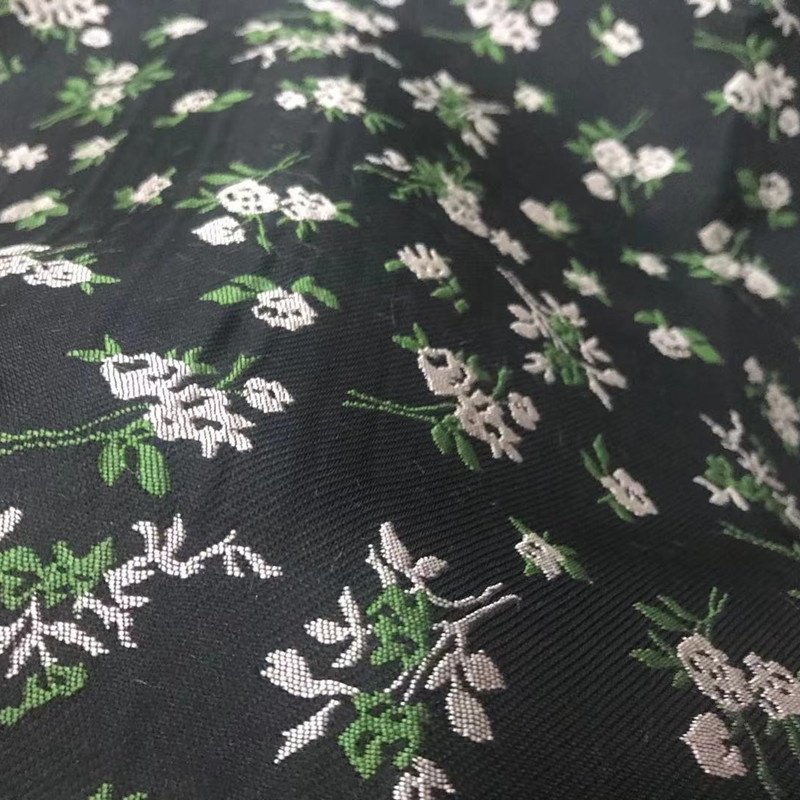 Custom Design Beautiful Flower Floral 100%Polyester Yarn Dyed Woven Brocade Jacquard Fabric For Women Dresses