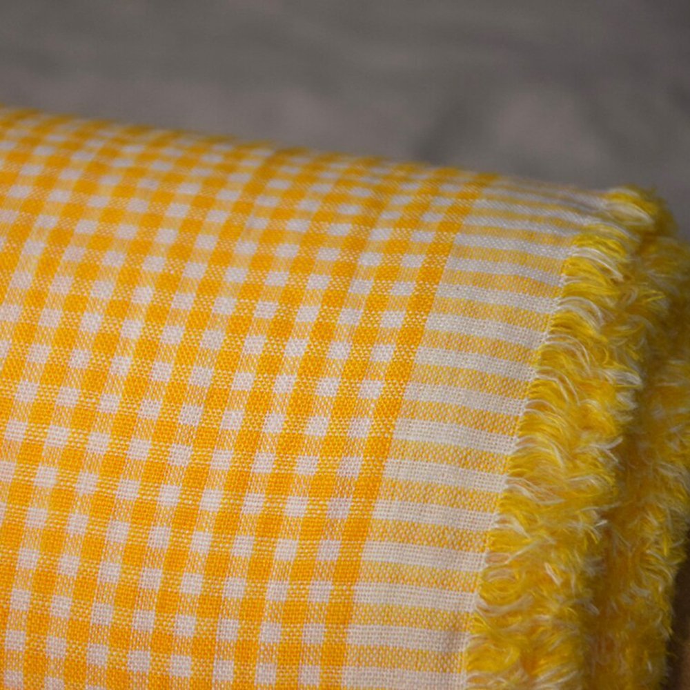 2024 Flower on cotton manufacturer low price floral embroidery fabric