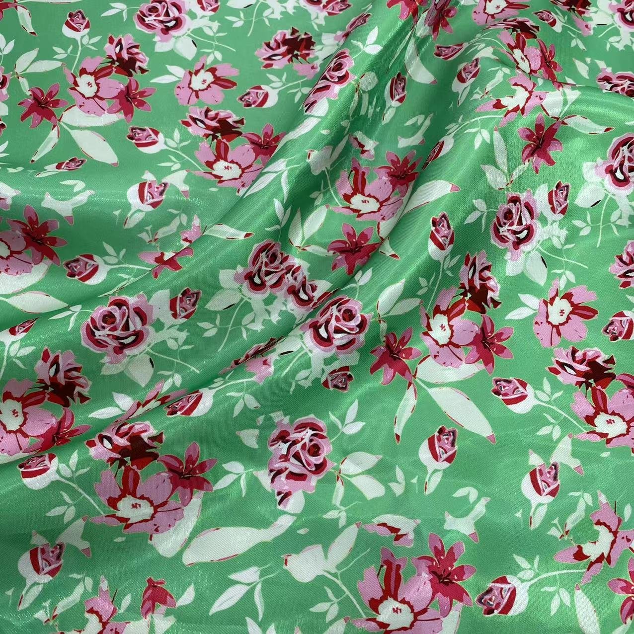 Wholesale satin silky organza fabric crystal shiny digital printing flowers organza fabric for dress shirt decoration