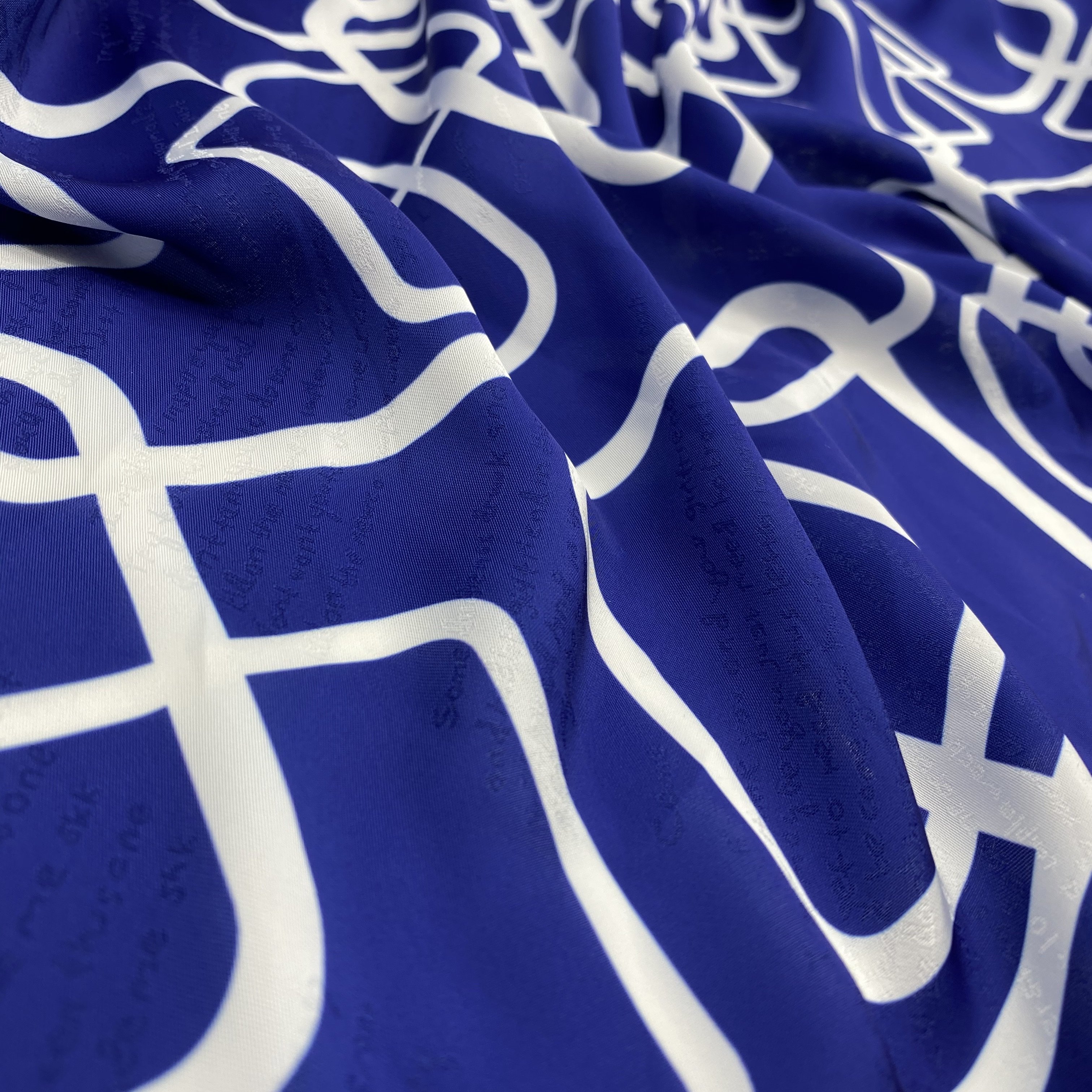 SUPER SOFT CLOTHING FABRIC POLYESTER ABSTRACT PRINTING FABRIC SATIN JACQUARD FABRIC jacquard FOR CLOTHING DRESS Lounge wear