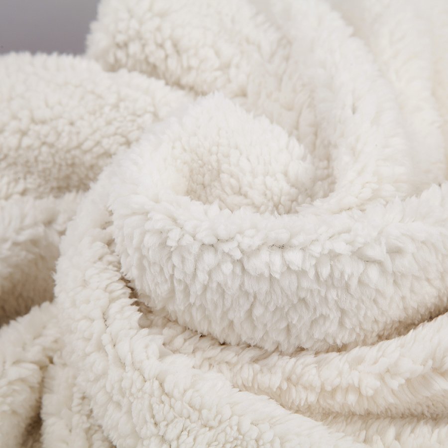 100%polyester weft knitted sherpa fleece fabric for garment home textile