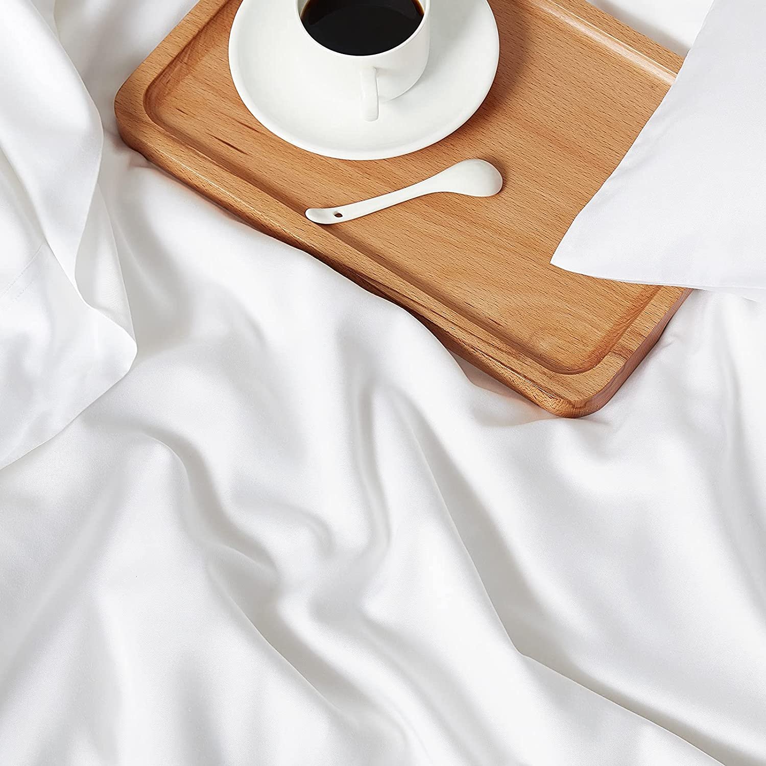 Home Textile 300TC 100% Bamboo Fabric Fitted Sheet Bedding Set with Pillow Cases for Hotel & Hospital Use Linen & Cotton Filling