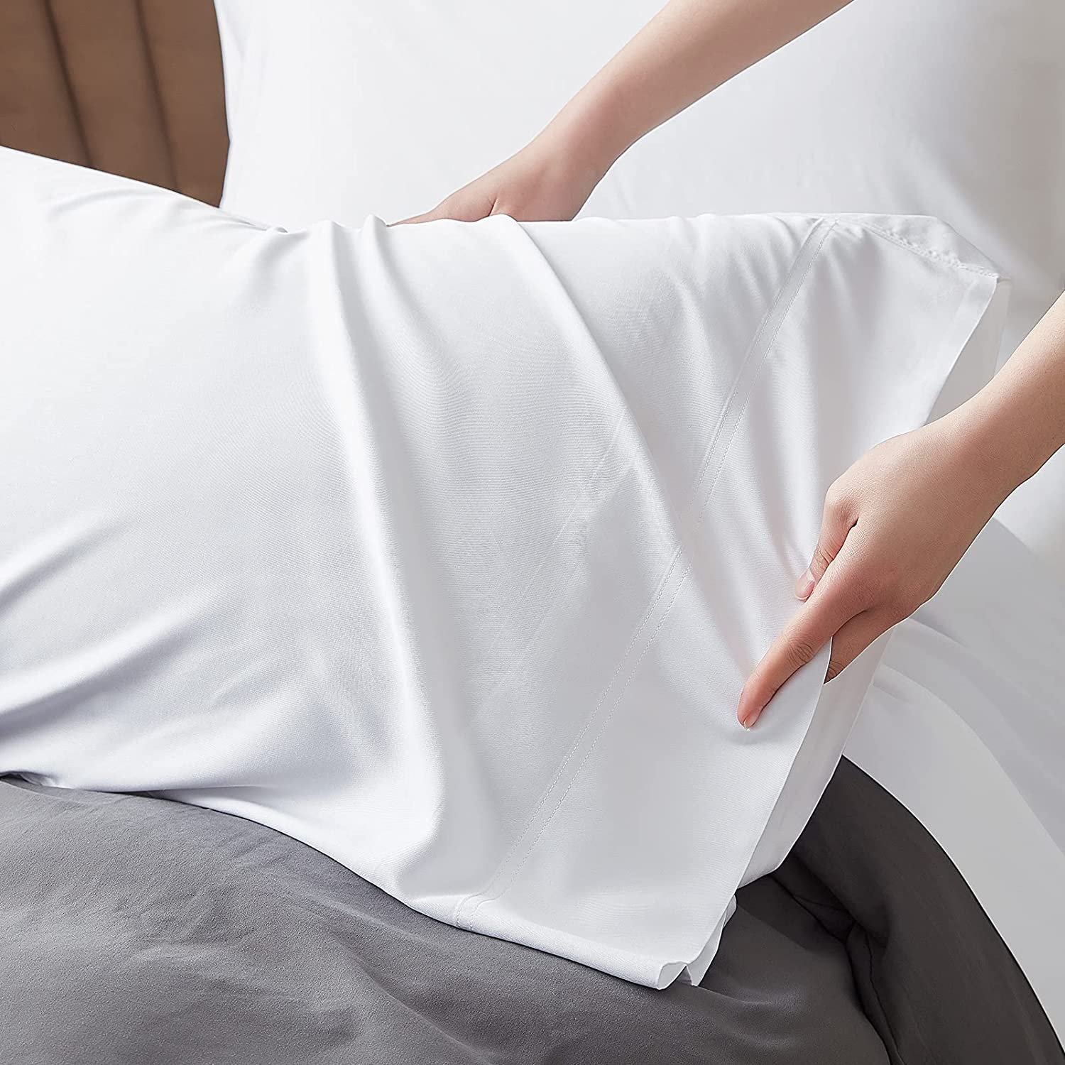Home Textile 300TC 100% Bamboo Fabric Fitted Sheet Bedding Set with Pillow Cases for Hotel & Hospital Use Linen & Cotton Filling