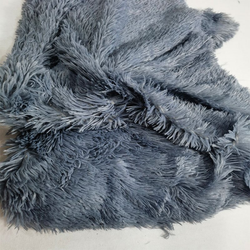 China Factory Soft Skin-Friendly 100% Polyester Plush Fabric for Making Coats Shoes and Carpets Toys