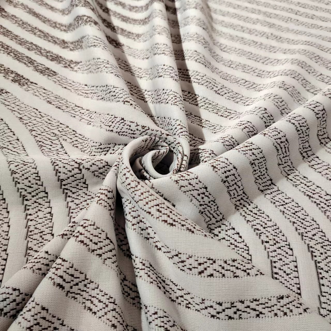 Wholesale tela de colchon Breathable 100% Polyester Fabric Knitted Jacquard Cloth Fabrics for Mattress