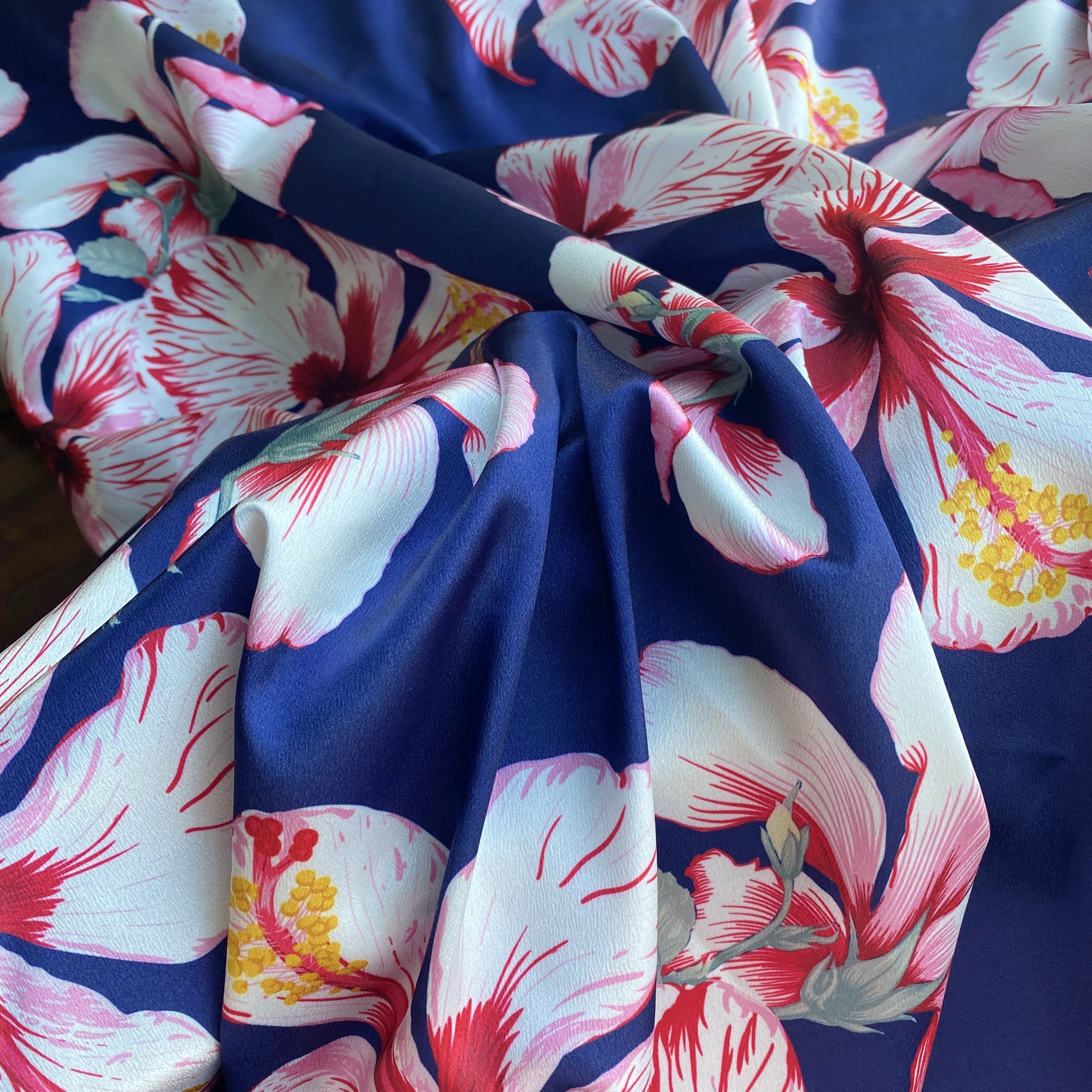 2021 new design duchess satin fabric woman party wear dress MATERIAL crepe satin polyester Floral print fabric for dress