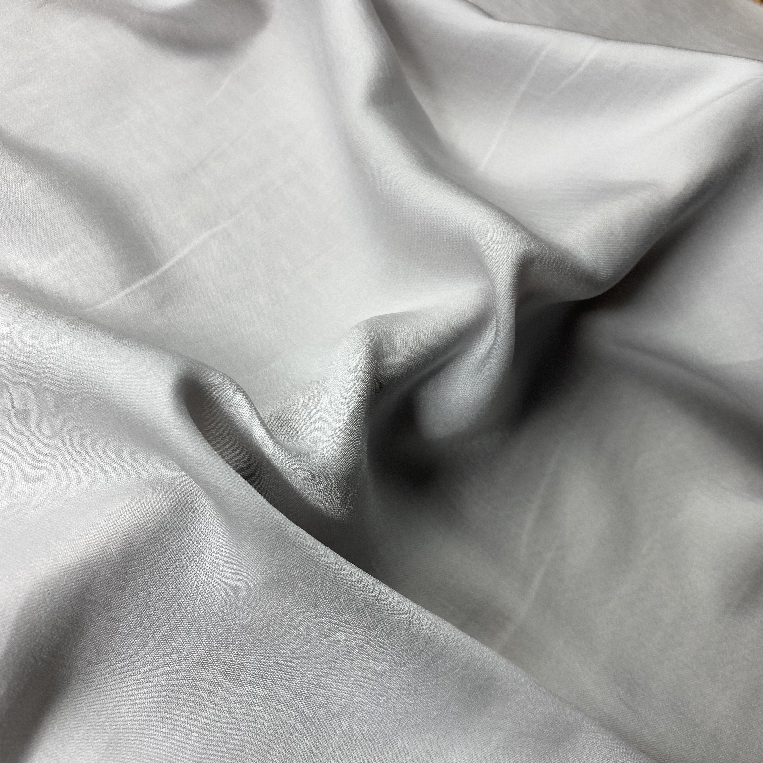 100% polyester airflow satin FABRIC SUPPLIERS Wholesale Satin Fabric Rolls for PAJAMAS and dress