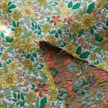 XITONG TEXTILE Hot sale High quality 100%polyester woven customize fashion yarn dyed brocade jacquard fabrics for dress