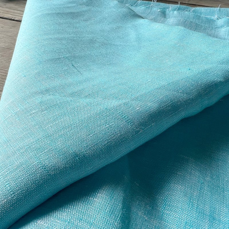 100% Linen Fabric for Men's Shirt Eco Friendly Lightweight Solid Dyed Washed Water Woven Plain Fabric 100 Pure Linen Shirt Dress