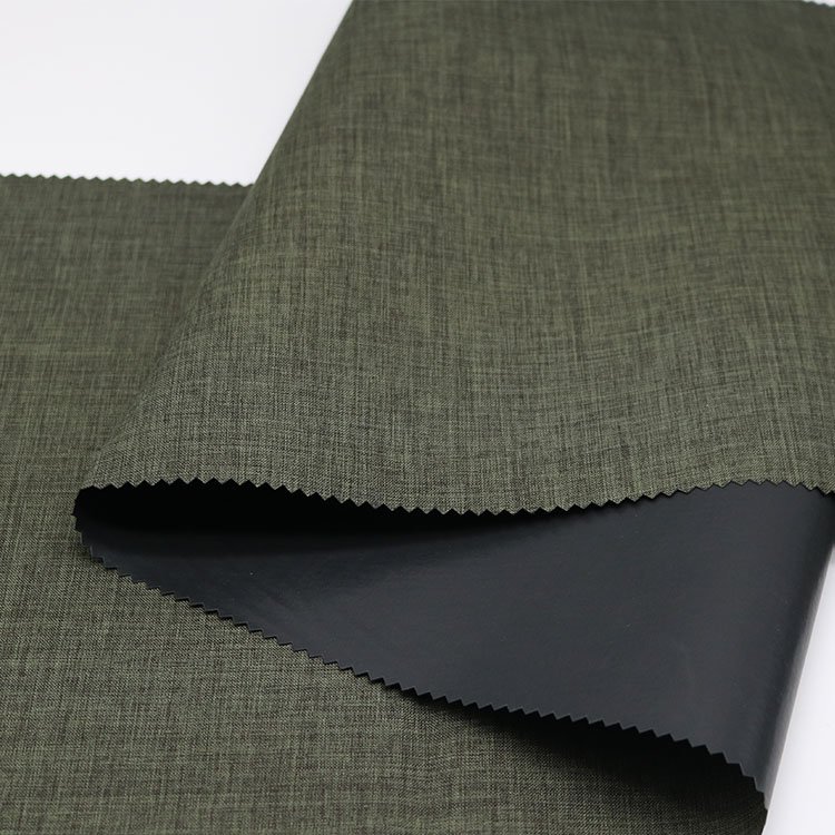 China Factory 100% Polyester Oxford Fabric 300d Pvc Coated Waterproof Polyester Fabric Bag Material