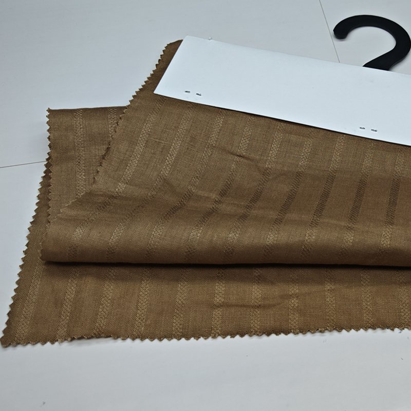 2024 New Year Popular Soft Hand Feeling Light Weight 100% Linen Clothes Fabric Linen Fabric For Shirting