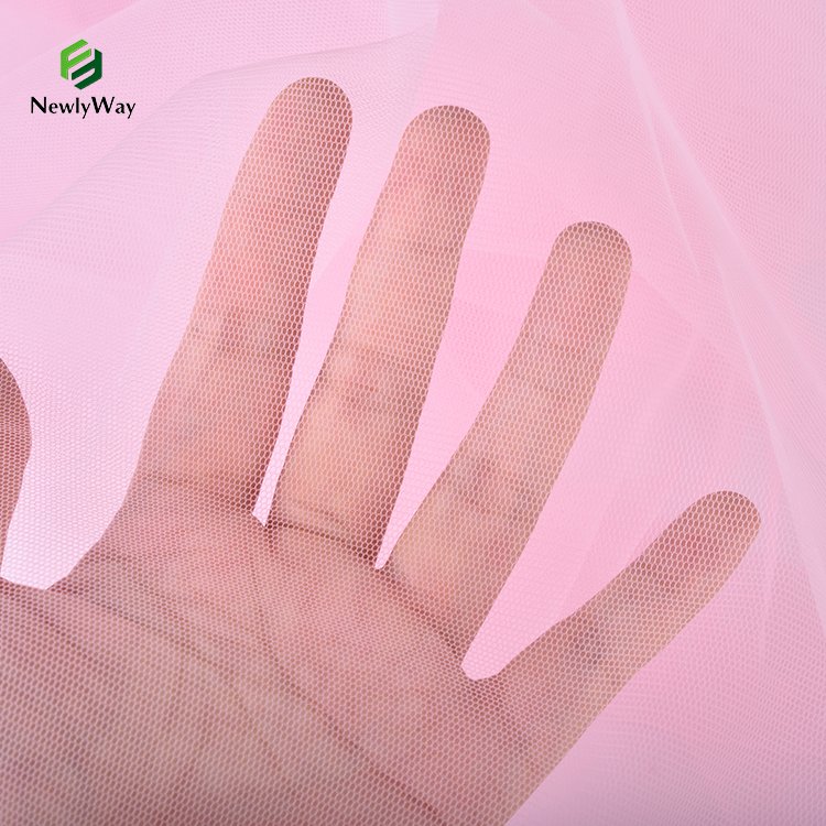 Fabric Supplier Exporter 100%Polyester Warp Knit Hard Net Light Solid Tulle Bobbinet Fabric For Ballet Dance Dresses