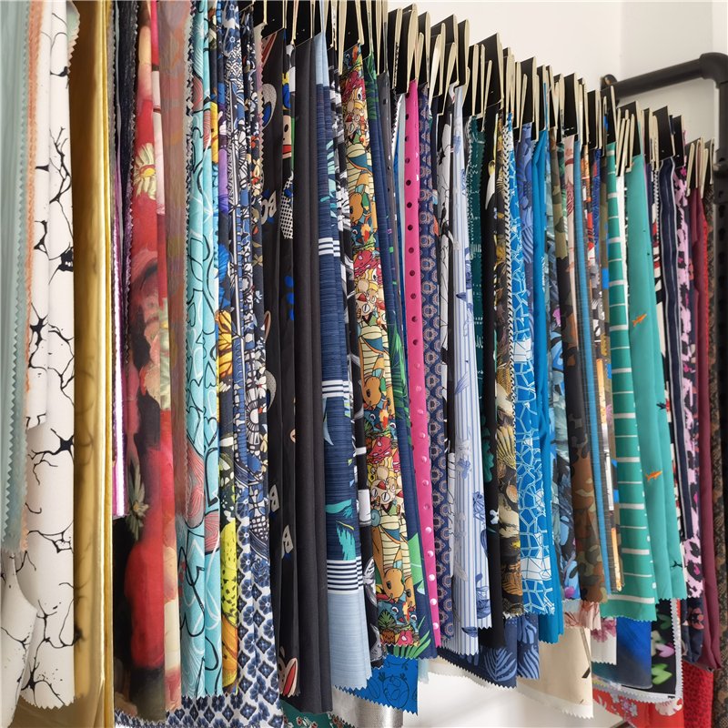 New fashion 100% polyester printed chiffon 100D 75D printed chiffon digital printed fabric for women dress