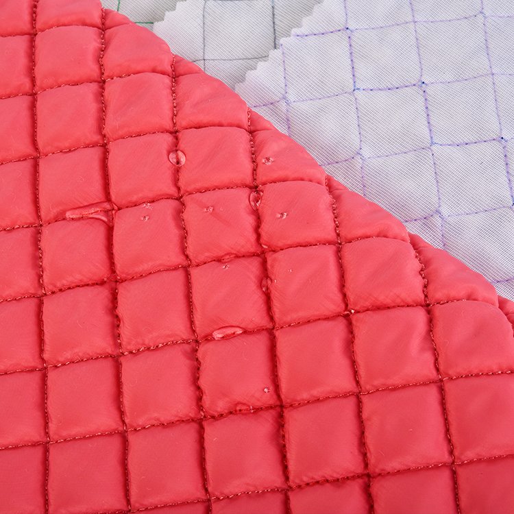 Diamond 100%polyester Quilting Fabric for Winter Jacket Woven Waterproof Polyester Fabric Medium Weight