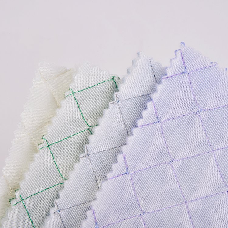 Diamond 100%polyester Quilting Fabric for Winter Jacket Woven Waterproof Polyester Fabric Medium Weight