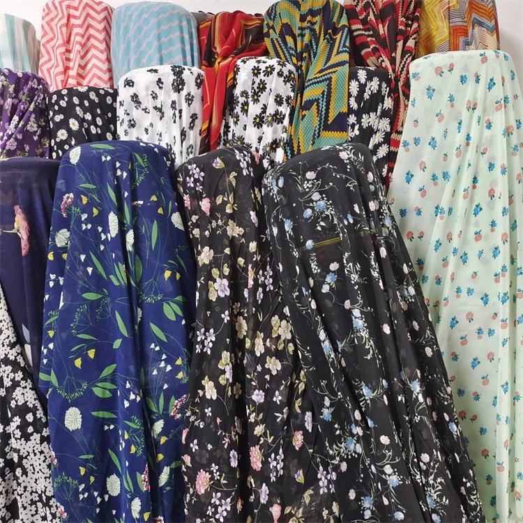 High Quality Stock recycled/eco-friendly Polyester Chiffon Pearl Printed Fabric For Women Dress