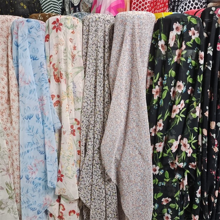 High Quality Stock recycled/eco-friendly Polyester Chiffon Pearl Printed Fabric For Women Dress